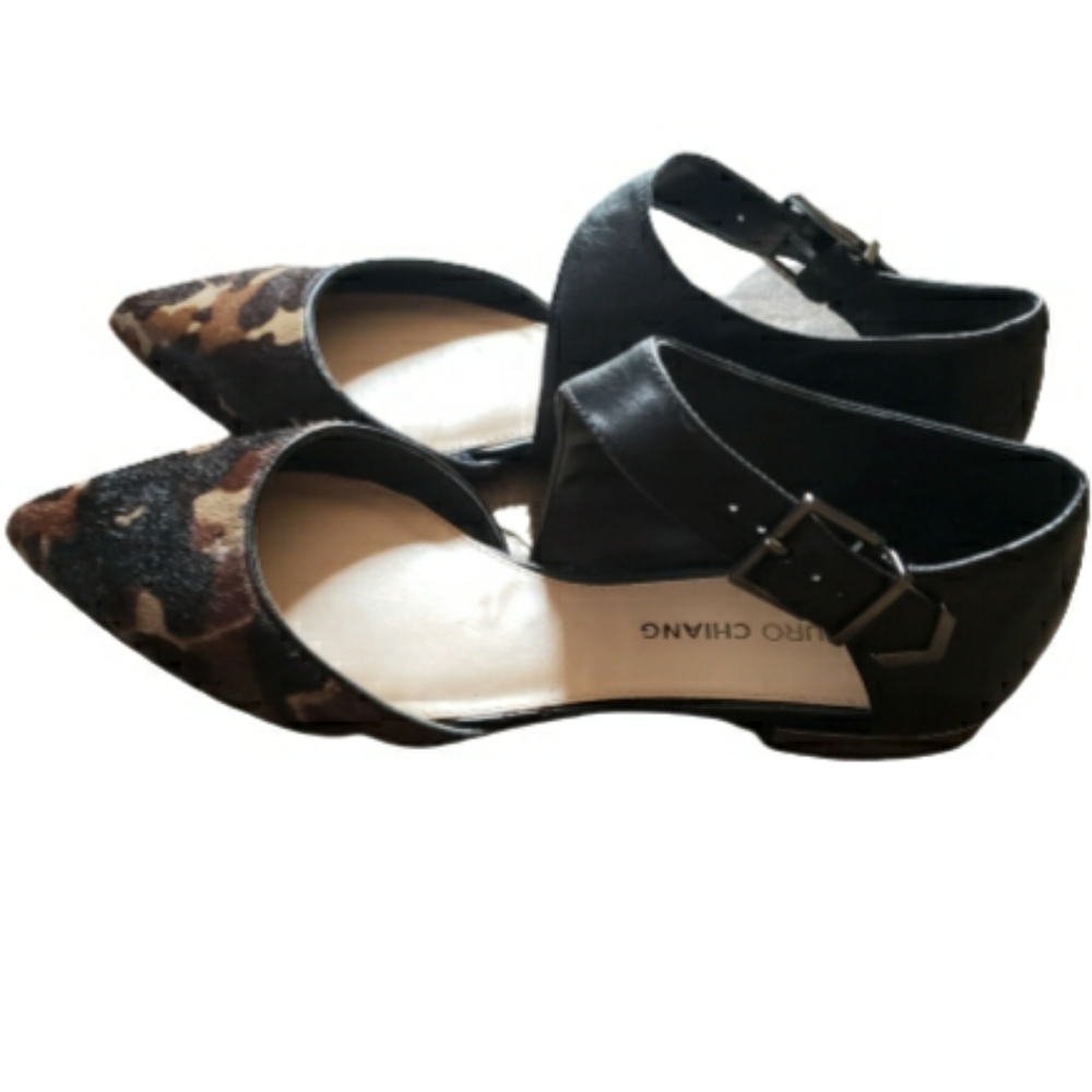 Arturo Chiang Leopard Ankle Strap Flats - Picture 3 of 5